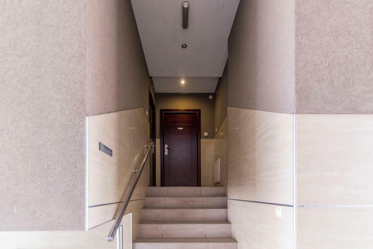 Grove Apartment + Free Parking Новий Сад Екстер'єр фото